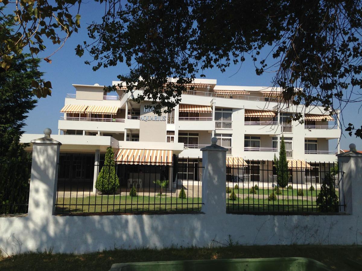 Hotel Aquarius Velipoje Bagian luar foto