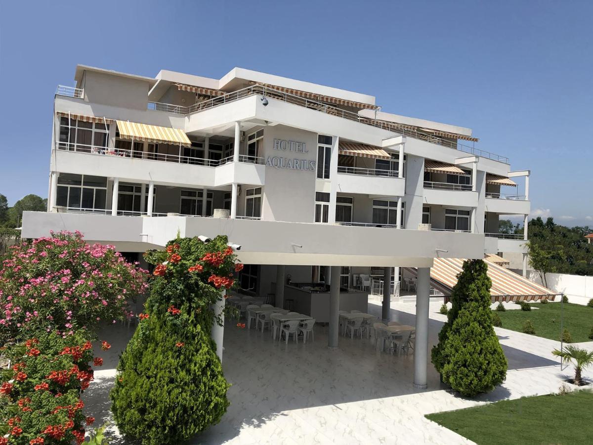 Hotel Aquarius Velipoje Bagian luar foto